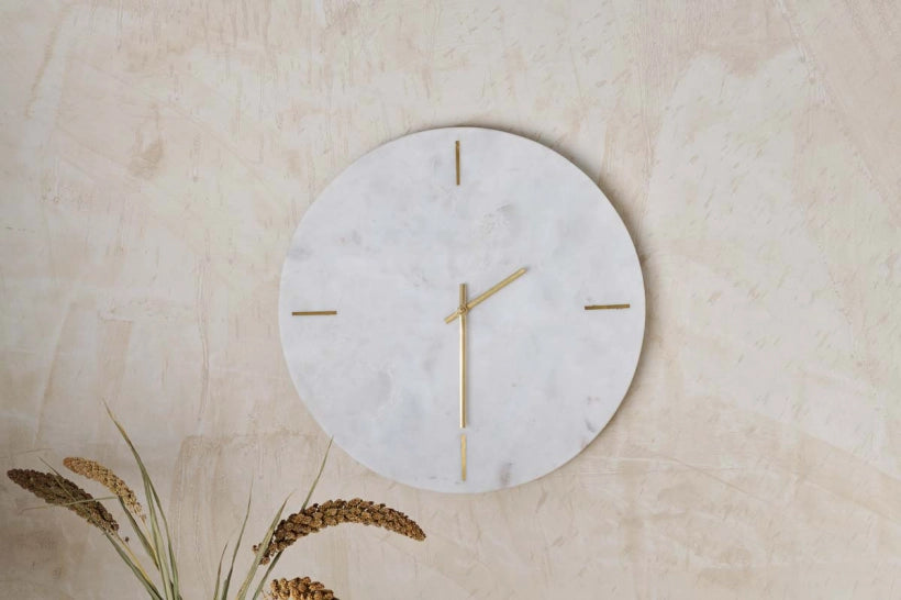 Luq Marble Clock